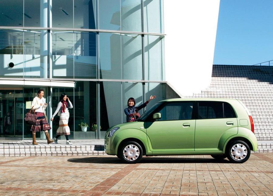  Nissan Pino 2004 года  (фото 3 из 6)